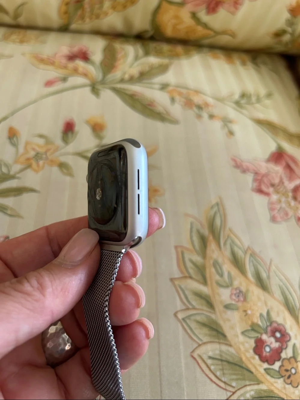 Apple Watch SE 40MM LTE Unlocked